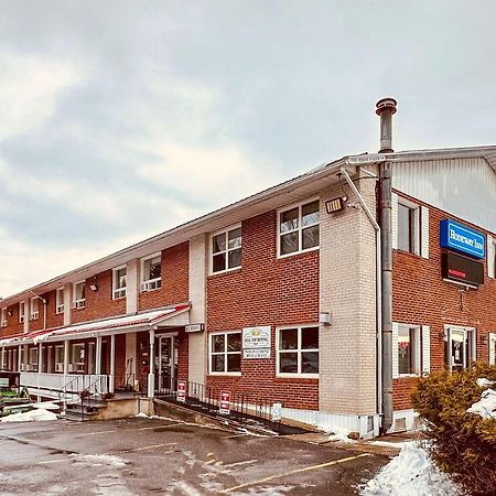 Rodeway Inn Woodstock Exterior photo